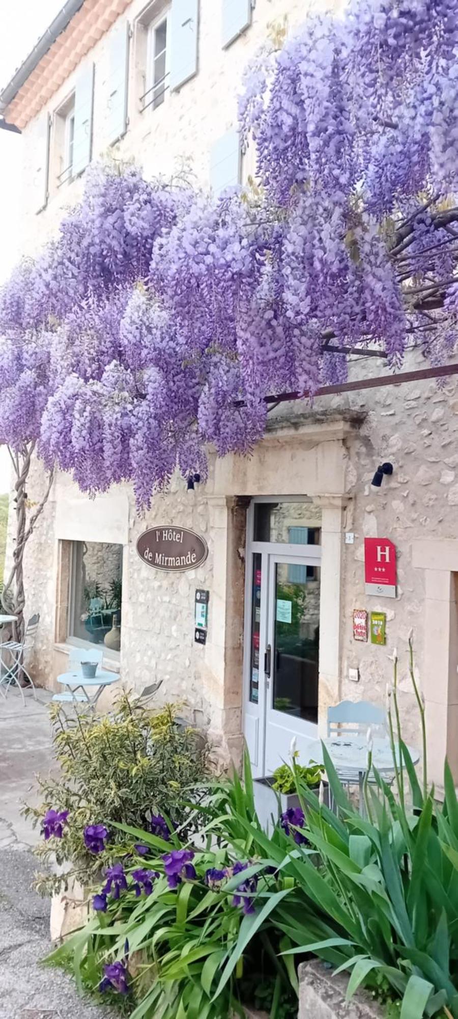 Hotel De Mirmande Exterior photo